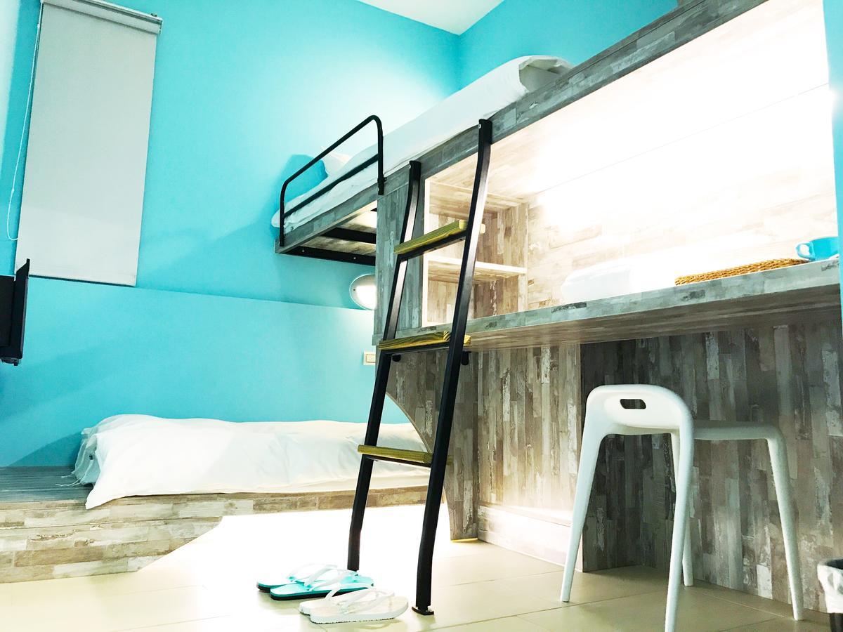 Divecube Hotel Taichung Esterno foto